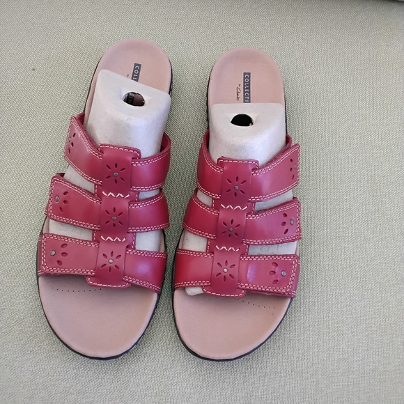 Clarks Women's Red Sandals 10M - Picture 2 of 2